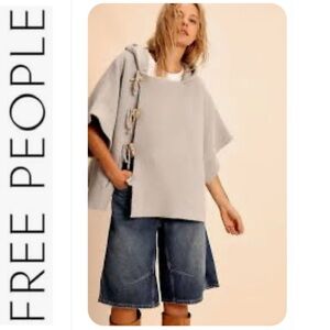 NWOT Free People Toggle Poncho light tan
